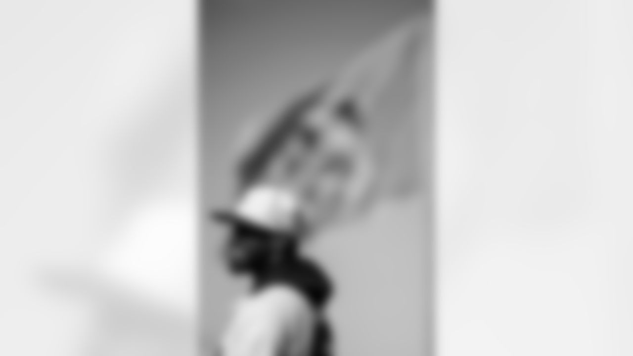 TAMPA, FL - December 09, 2025 - Week 15 practice at AdventHealth Training Center. Photo By Kyle Zedaker/Tampa Bay Buccaneers