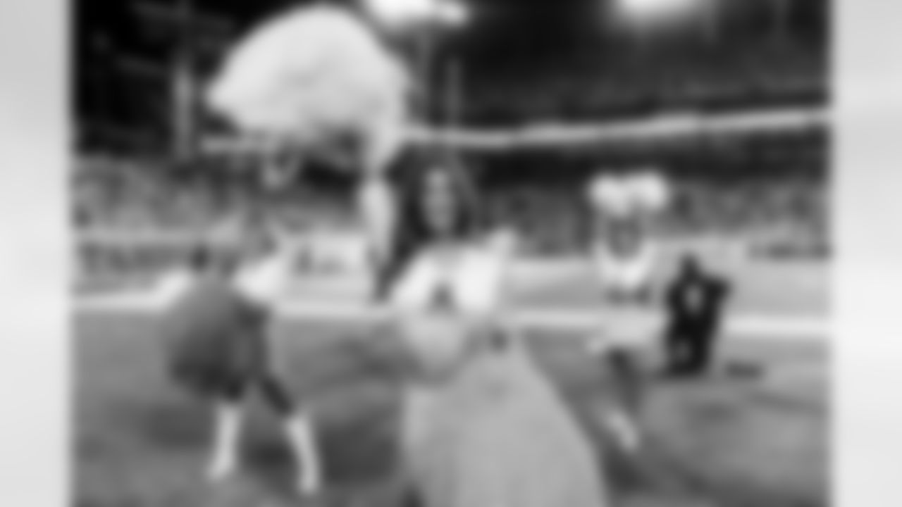 TAMPA, FL - December 11, 2025 - The Tampa Bay Buccaneers and Atlanta Falcons during a regular season game at Raymond James Stadium. The Bucs lost the game, 29-28. Photo By Tori Richman/Tampa Bay Buccaneers