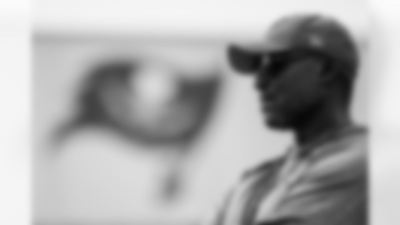 TAMPA, FL - October 09, 2025 - Head Coach Todd Bowles of the Tampa Bay Buccaneers during practice at AdventHealth Training Center. Photo By Kyle Zedaker/Tampa Bay Buccaneers