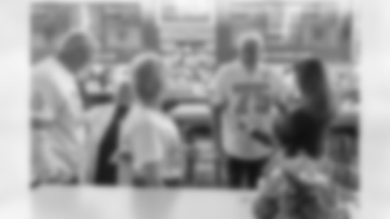 TAMPA, FL - December 11, 2025 - The 1976 Tampa Bay Buccaneers team reunion in the Hyundai Club at Raymond James Stadium. Photo By Mike Carlson/Tampa Bay Buccaneers