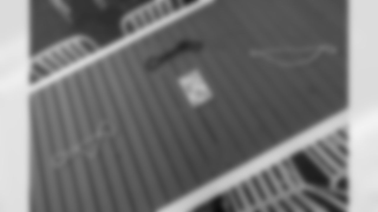 ST. PETERSBURG, FL - November 13, 2025 - "Bucs Run" Raise The Flags event with Pinellas Run Club at Park & Rec in St. Petersburg. Photo By Doug DeFelice/Tampa Bay Buccaneers