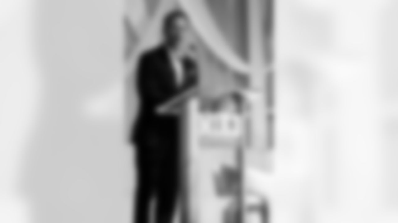 TAMPA, FL - December 13, 2025 - Mike Evans Family Foundation 4th Annual Gala at Seminole Hard Rock Hotel & Casino. Photo By Doug DeFelice/Tampa Bay Buccaneers