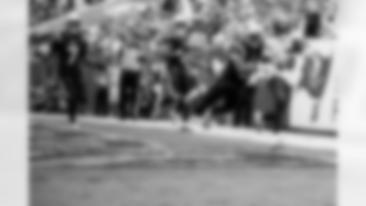 TAMPA, FL - November 09, 2025 - Wide Receiver Tez Johnson #15 of the Tampa Bay Buccaneers catches a touchdown during the game between the New England Patriots and Tampa Bay Buccaneers. The Bucs lost the game, 28-23. Photo By Kyle Zedaker/Tampa Bay Buccaneers