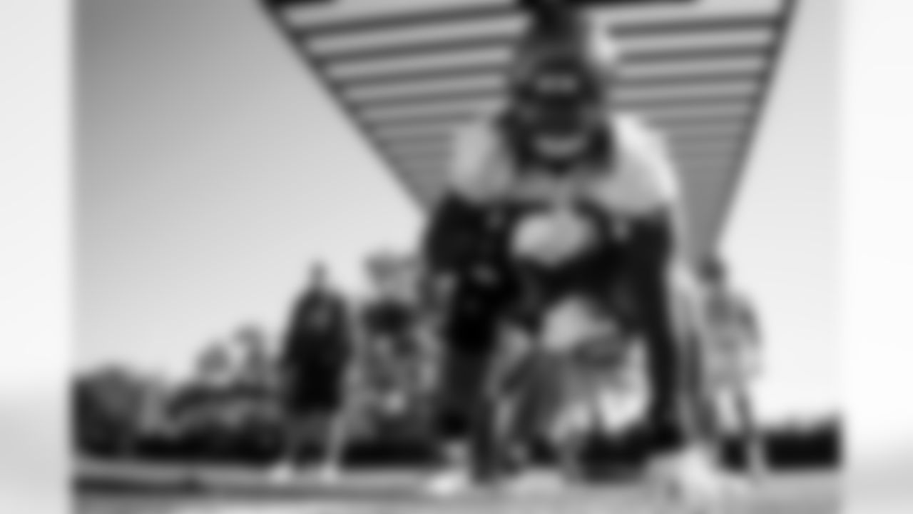 TAMPA, FL - December 24, 2025 - Guard Mike Jordan #60 of the Tampa Bay Buccaneers during practice at AdventHealth Training Center. Photo By Kyle Zedaker/Tampa Bay Buccaneers