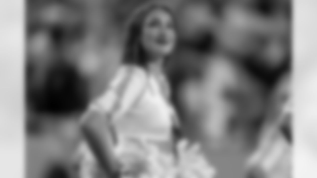 TAMPA, FL - December 11, 2025 - The Tampa Bay Buccaneers and Atlanta Falcons during a regular season game at Raymond James Stadium. The Bucs lost the game, 29-28. Photo By Mike Carlson/Tampa Bay Buccaneers