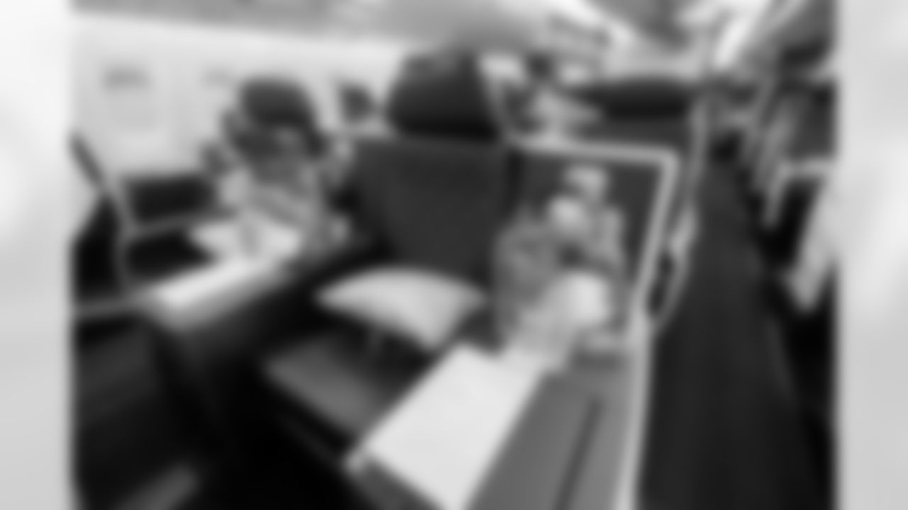 ATLANTA, GA - September 06, 2025 - Luxury Suite Excursion departs for the game between the Tampa Bay Buccaneers and Atlanta Falcons. The Bucs won the game, 23-20. Photo By Doug DeFelice/Tampa Bay Buccaneers