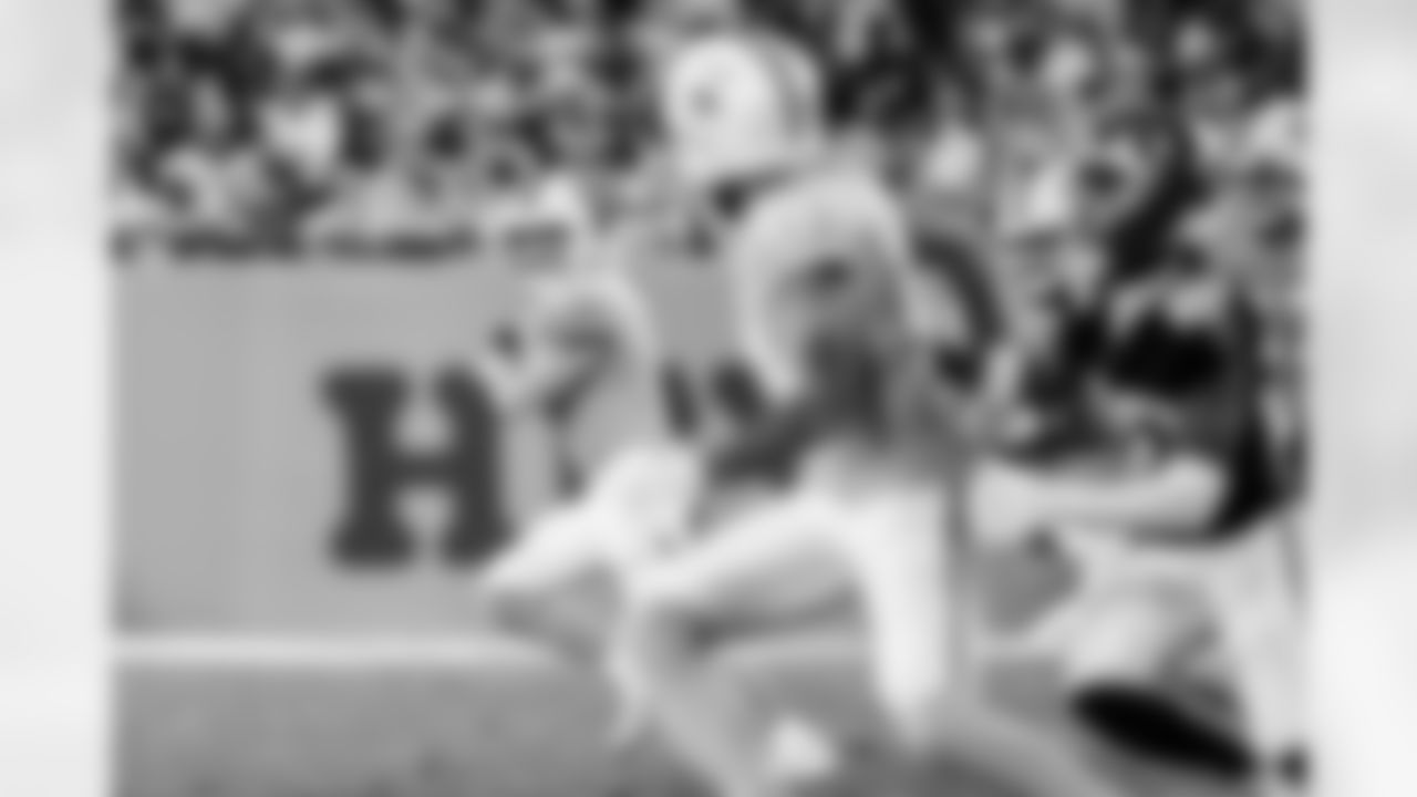 TAMPA, FL - December 11, 2025 - The Tampa Bay Buccaneers and Atlanta Falcons during a regular season game at Raymond James Stadium. The Bucs lost the game, 29-28. Photo By Tori Richman/Tampa Bay Buccaneers