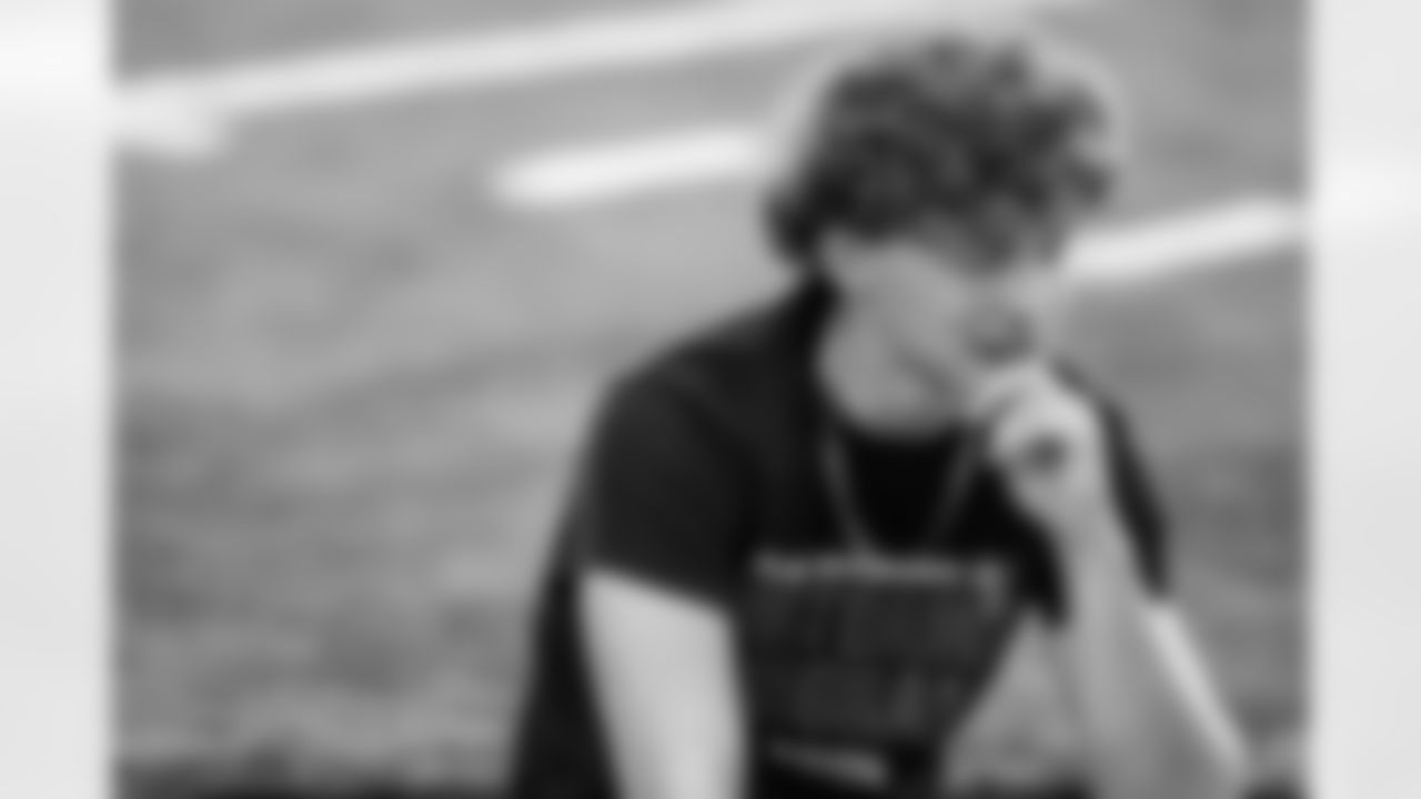 TAMPA, FL - December 16, 2025 - The final session of the Player-Student Mentoring Program at AdventHealth Training Center. Photo By Kyle Zedaker/Tampa Bay Buccaneers