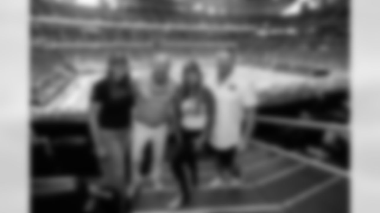 ATLANTA, GA - September 07, 2025 - Luxury Suite Excursion during the game between the Tampa Bay Buccaneers and Atlanta Falcons. The Bucs won the game, 23-20. Photo By Doug DeFelice/Tampa Bay Buccaneers