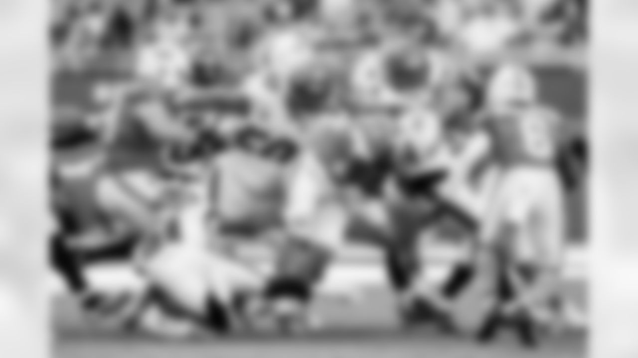 MIAMI GARDENS, FL - December 28, 2025 - Defensive Tackle Vita Vea #50, Cornerback Benjamin Morrison #21 and Inside Linebacker SirVocea Dennis #8 of the Tampa Bay Buccaneers during the game between the Tampa Bay Buccaneers and Miami Dolphins. The Bucs lost the game, 20-17. Photo By Tori Richman/Tampa Bay Buccaneers