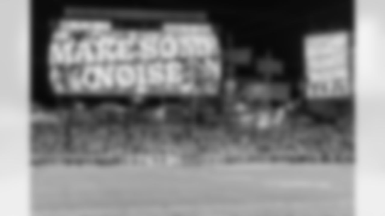 TAMPA, FL - December 11, 2025 - The Tampa Bay Buccaneers and Atlanta Falcons during a regular season game at Raymond James Stadium. The Bucs lost the game, 29-28. Photo By Mike Carlson/Tampa Bay Buccaneers