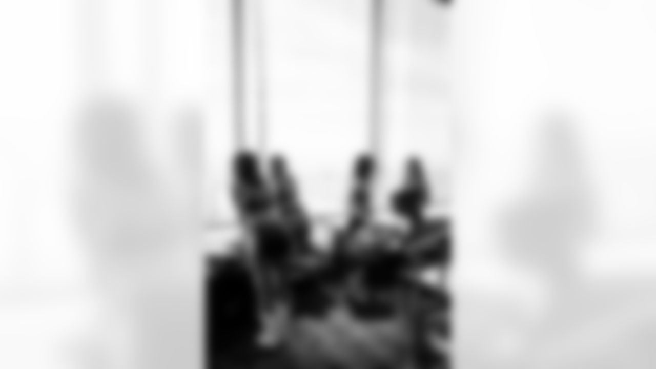 SAN FRANCISCO, CA - February 01, 2026 - Tampa Bay Buccaneers Pro Bowl Cheerleader Savannah during rehearsals. Photo By Tori Richman/Tampa Bay Buccaneers