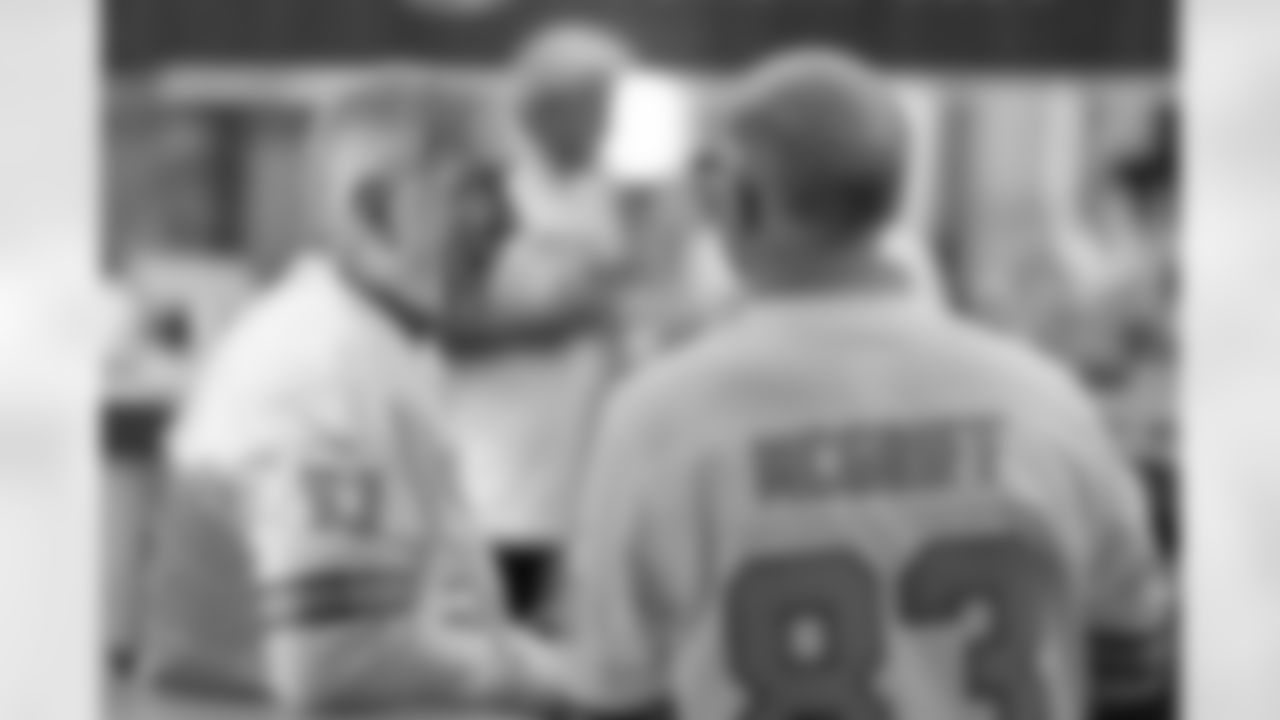 TAMPA, FL - December 11, 2025 - The 1976 Tampa Bay Buccaneers team reunion in the Hyundai Club at Raymond James Stadium. Photo By Mike Carlson/Tampa Bay Buccaneers