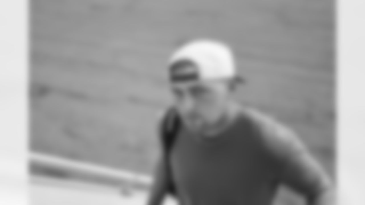 TAMPA, FL - December 27, 2025 - Quarterback Connor Bazelak #16 of the Tampa Bay Buccaneers departs Tampa for a Week 17 game against the Miami Dolphins. Photo By Tori Richman/Tampa Bay Buccaneers