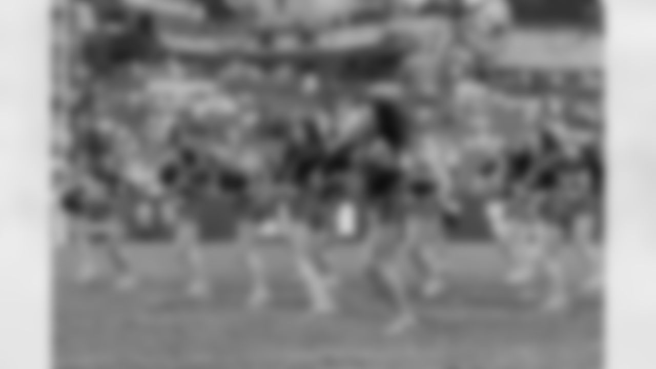 TAMPA, FL - December 07, 2025 - The Tampa Bay Buccaneers and New Orleans Saints during a regular season game at Raymond James Stadium. The Bucs lost the game, 24-20. Photo By Doug DeFelice/Tampa Bay Buccaneers