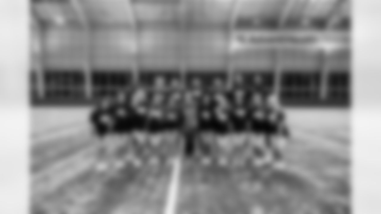 TAMPA, FL - December 04, 2025 - Tampa Bay Buccaneers Cheerleaders field rehearsal at AdventHealth Training Center. Photo By Tori Richman/Tampa Bay Buccaneers