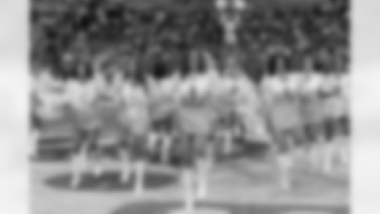 TAMPA, FL - December 11, 2025 - The Tampa Bay Buccaneers and Atlanta Falcons during a regular season game at Raymond James Stadium. The Bucs lost the game, 29-28. Photo By Mike Carlson/Tampa Bay Buccaneers