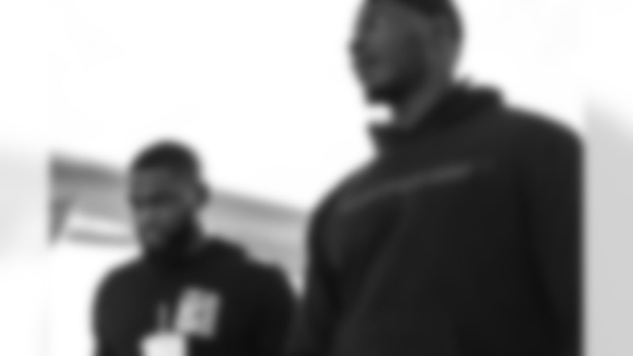 TAMPA, FL - November 22, 2025 - Outside Linebacker Markees Watts #58 of the Tampa Bay Buccaneers departs before the game against the Los Angeles Rams. Photo By Tori Richman/Tampa Bay Buccaneers