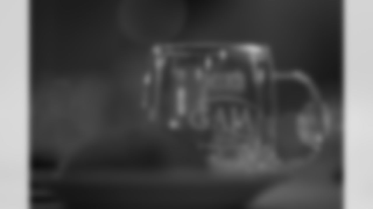 TAMPA, FL - December 13, 2025 - Mike Evans Family Foundation 4th Annual Gala at Seminole Hard Rock Hotel & Casino. Photo By Doug DeFelice/Tampa Bay Buccaneers