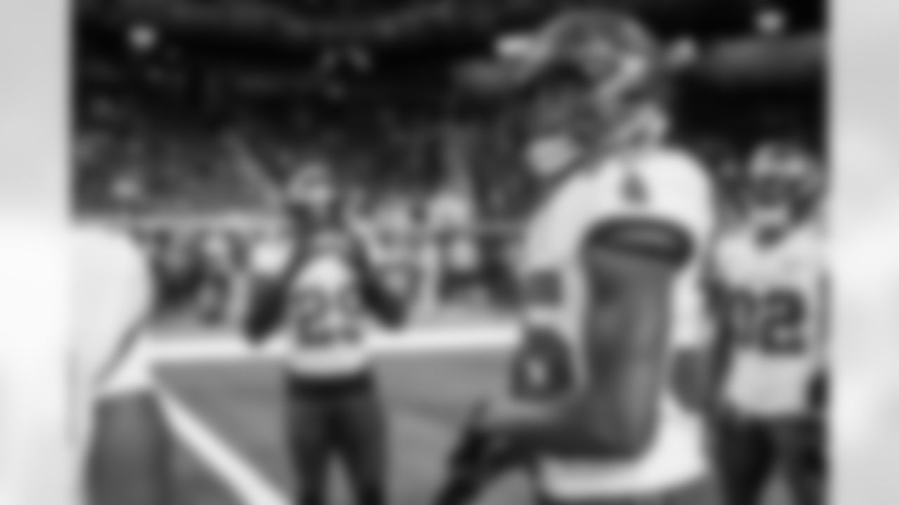 Bucs vs. Lions