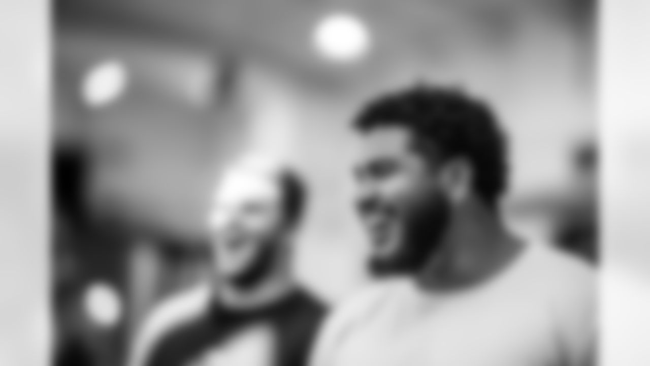 TAMPA, FL - April 21, 2025 - Tackle Tristan Wirfs #78 of the Tampa Bay Buccaneers during Phase 1 workouts at AdventHealth Training Center. Photo By Kyle Zedaker/Tampa Bay Buccaneers