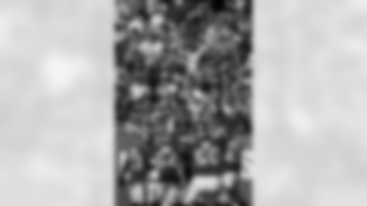 TAMPA, FL - November 30, 2025 - Fans celebrate a turnover during the game between the Arizona Cardinals and Tampa Bay Buccaneers. The Bucs won the game, 20-17. Photo By Kyle Zedaker/Tampa Bay Buccaneers