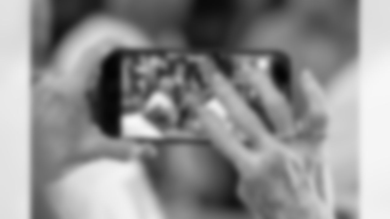 TAMPA, FL - December 11, 2025 - The 1976 Tampa Bay Buccaneers team reunion in the Hyundai Club at Raymond James Stadium. Photo By Mike Carlson/Tampa Bay Buccaneers