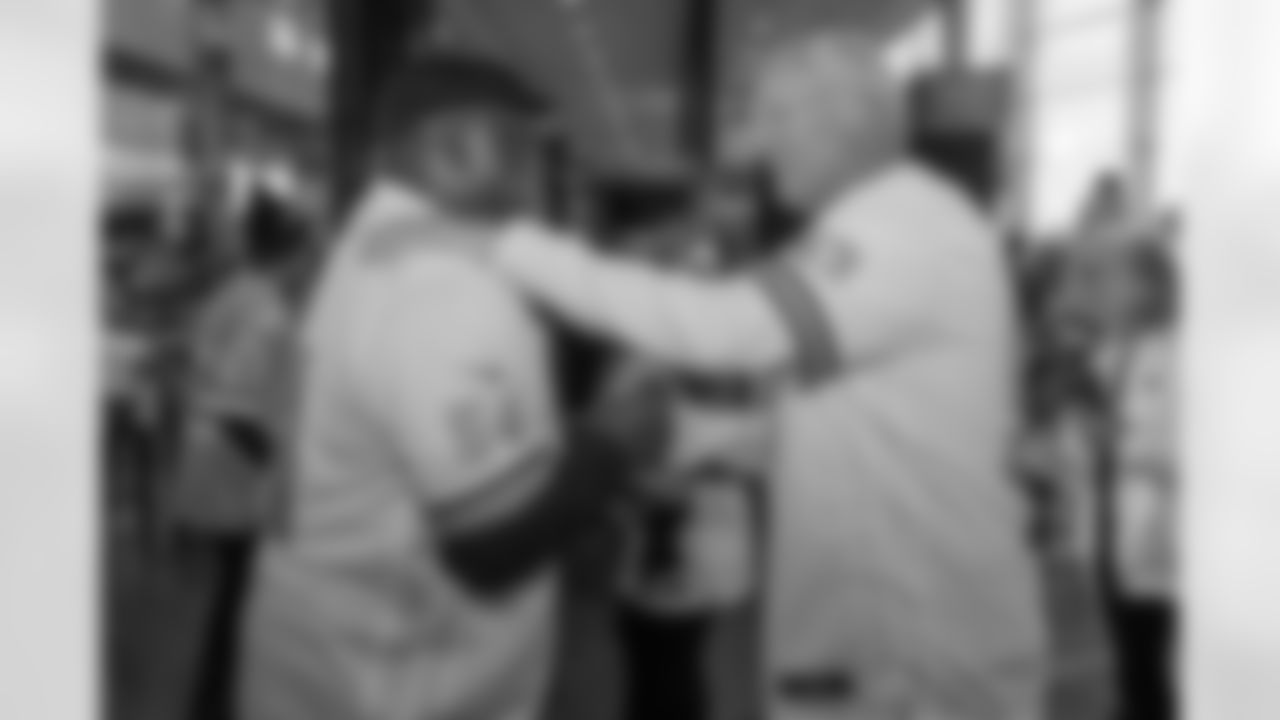 TAMPA, FL - December 11, 2025 - The 1976 Tampa Bay Buccaneers team reunion in the Hyundai Club at Raymond James Stadium. Photo By Mike Carlson/Tampa Bay Buccaneers