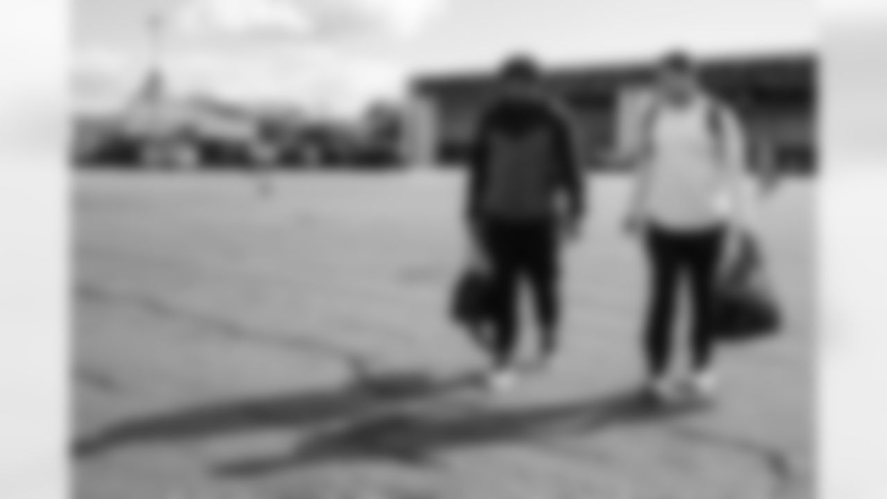 TAMPA, FL - December 27, 2025 - Tackle Tristan Wirfs #78 and Center Graham Barton #62 of the Tampa Bay Buccaneers depart Tampa for a Week 17 game against the Miami Dolphins. Photo By Tori Richman/Tampa Bay Buccaneers