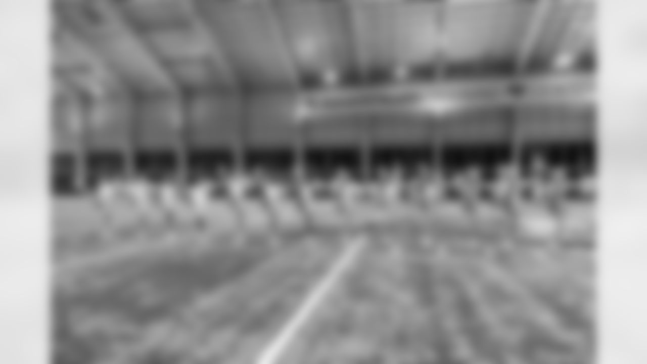 TAMPA, FL - December 09, 2025 - Tampa Bay Buccaneers Cheerleaders during Field Rehearsal at AdventHealth Training Center. Photo By Tori Richman/Tampa Bay Buccaneers