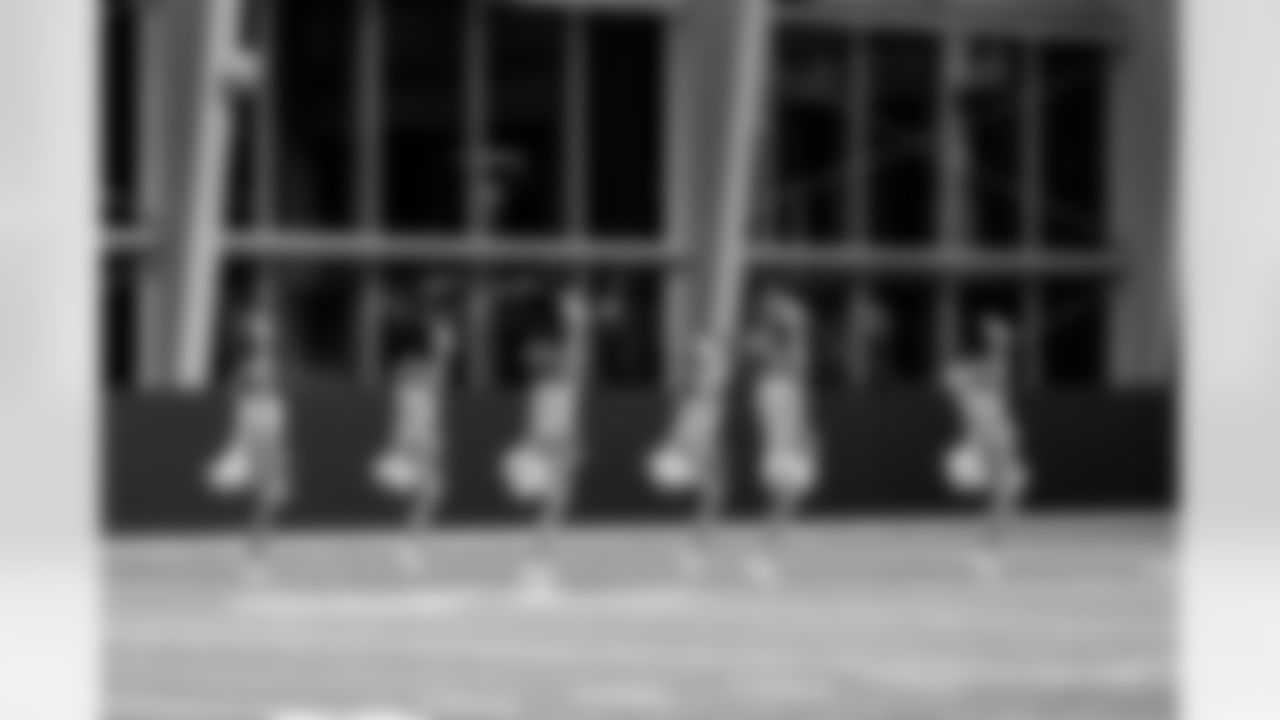 TAMPA, FL - December 09, 2025 - Tampa Bay Buccaneers Cheerleaders during Field Rehearsal at AdventHealth Training Center. Photo By Tori Richman/Tampa Bay Buccaneers