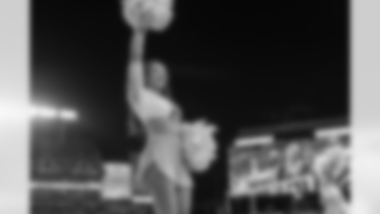 TAMPA, FL - December 11, 2025 - The Tampa Bay Buccaneers and Atlanta Falcons during a regular season game at Raymond James Stadium. The Bucs lost the game, 29-28. Photo By Mike Carlson/Tampa Bay Buccaneers