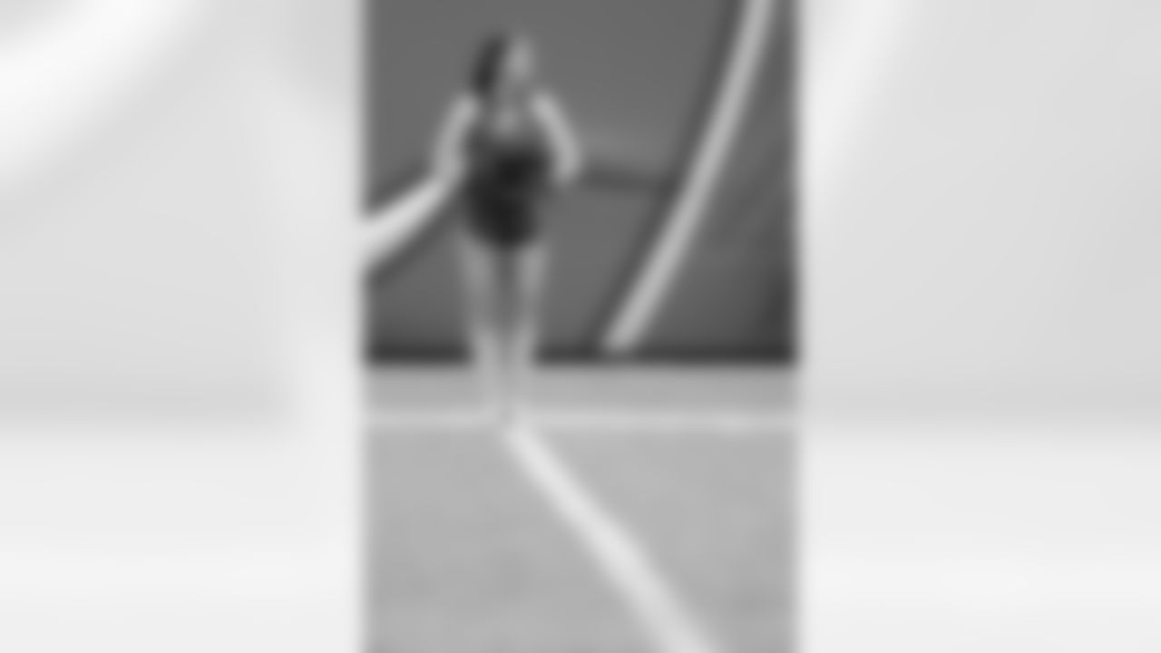 TAMPA, FL - December 07, 2025 - The Tampa Bay Buccaneers and New Orleans Saints during a regular season game at Raymond James Stadium. The Bucs lost the game, 24-20. Photo By Kyle Zedaker/Tampa Bay Buccaneers