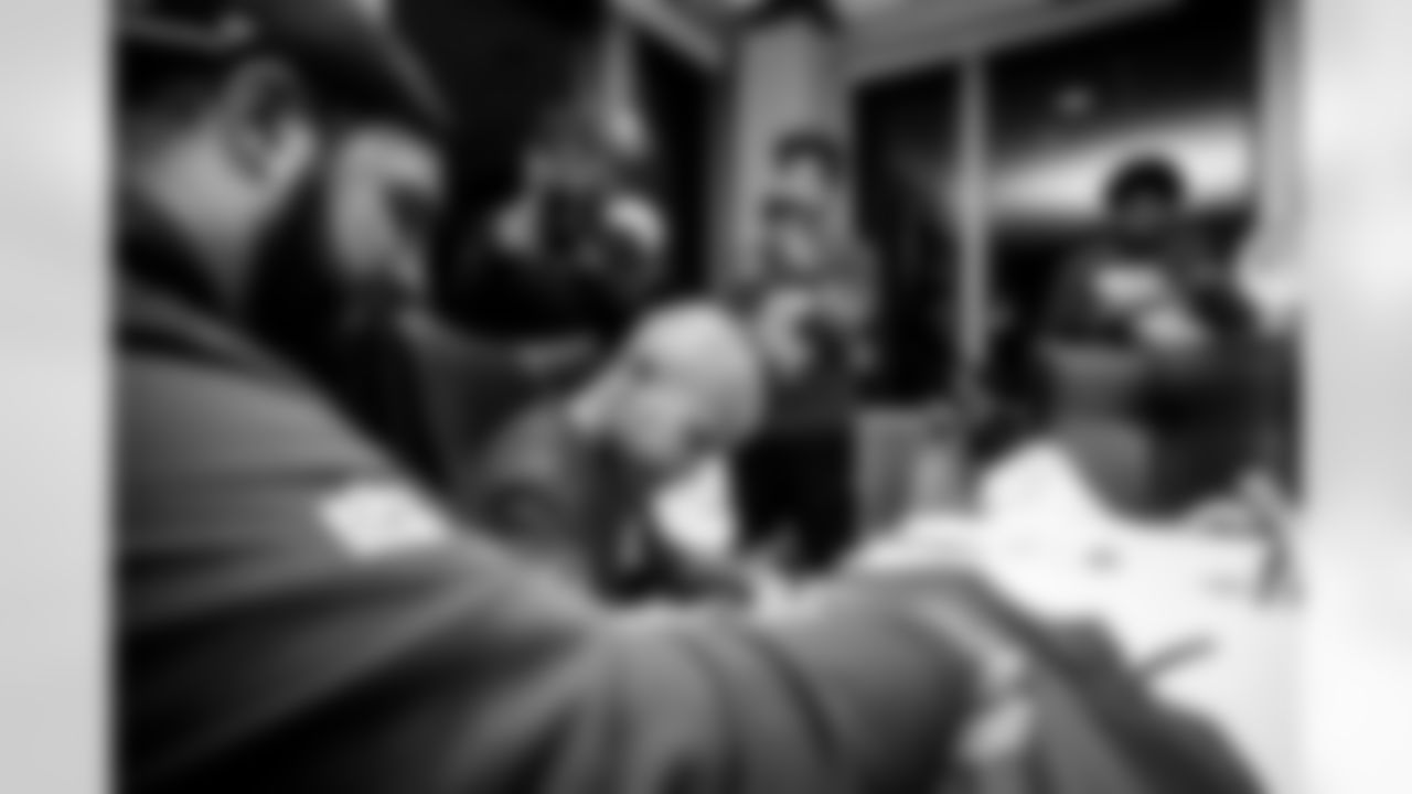 TAMPA, FL - November 19, 2025 - Guard Ben Bredeson #68 of the Tampa Bay Buccaneers during a visit with Triumph Together Cancer Warriors. Photo By Kyle Zedaker/Tampa Bay Buccaneers