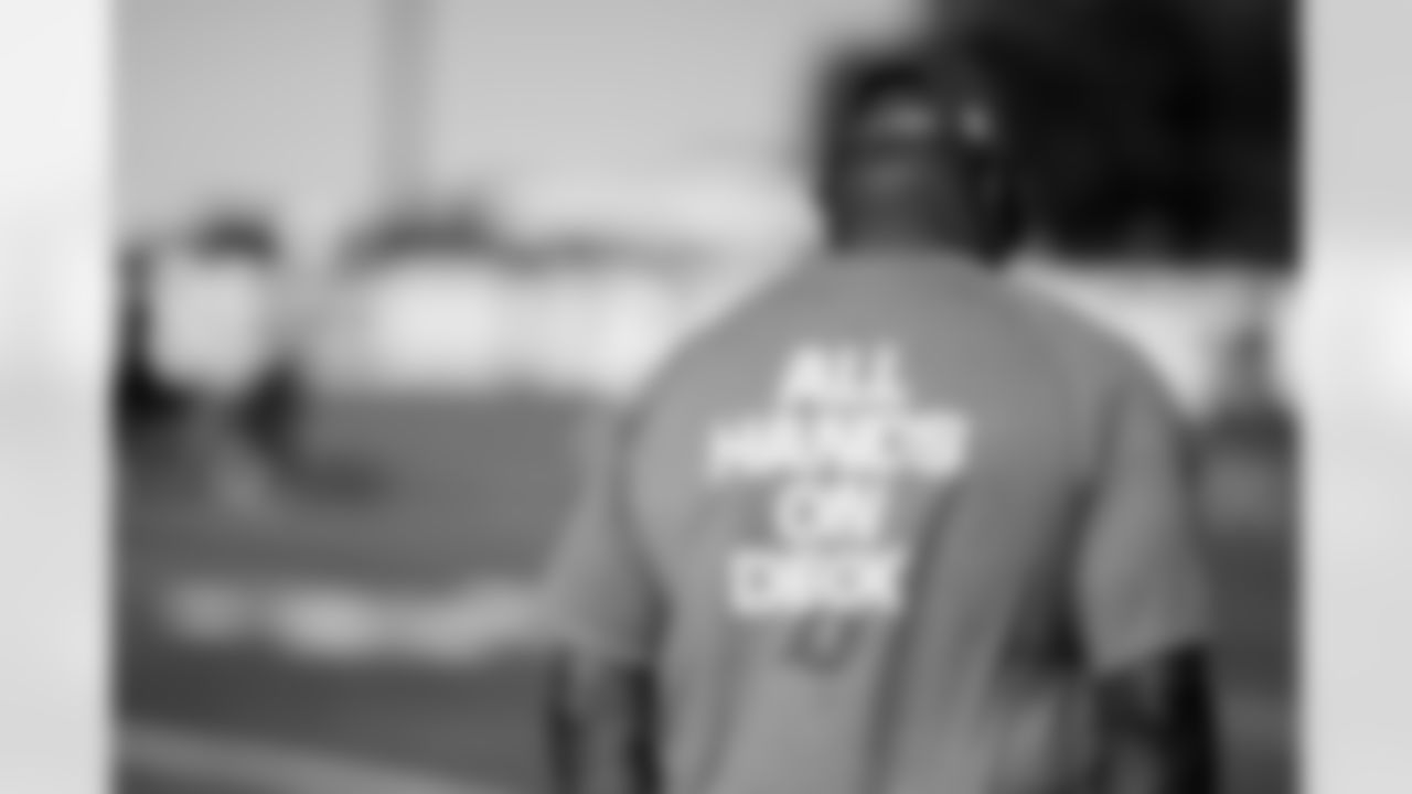 TAMPA, FL - December 09, 2025 - Week 15 practice at AdventHealth Training Center. Photo By Kyle Zedaker/Tampa Bay Buccaneers