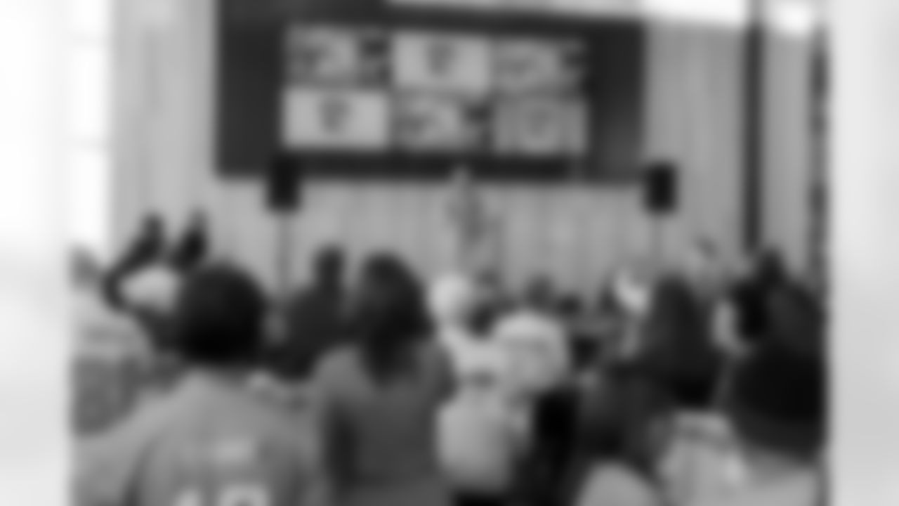 TAMPA, FL - December 11, 2025 - The 1976 Tampa Bay Buccaneers team reunion in the Hyundai Club at Raymond James Stadium. Photo By Mike Carlson/Tampa Bay Buccaneers