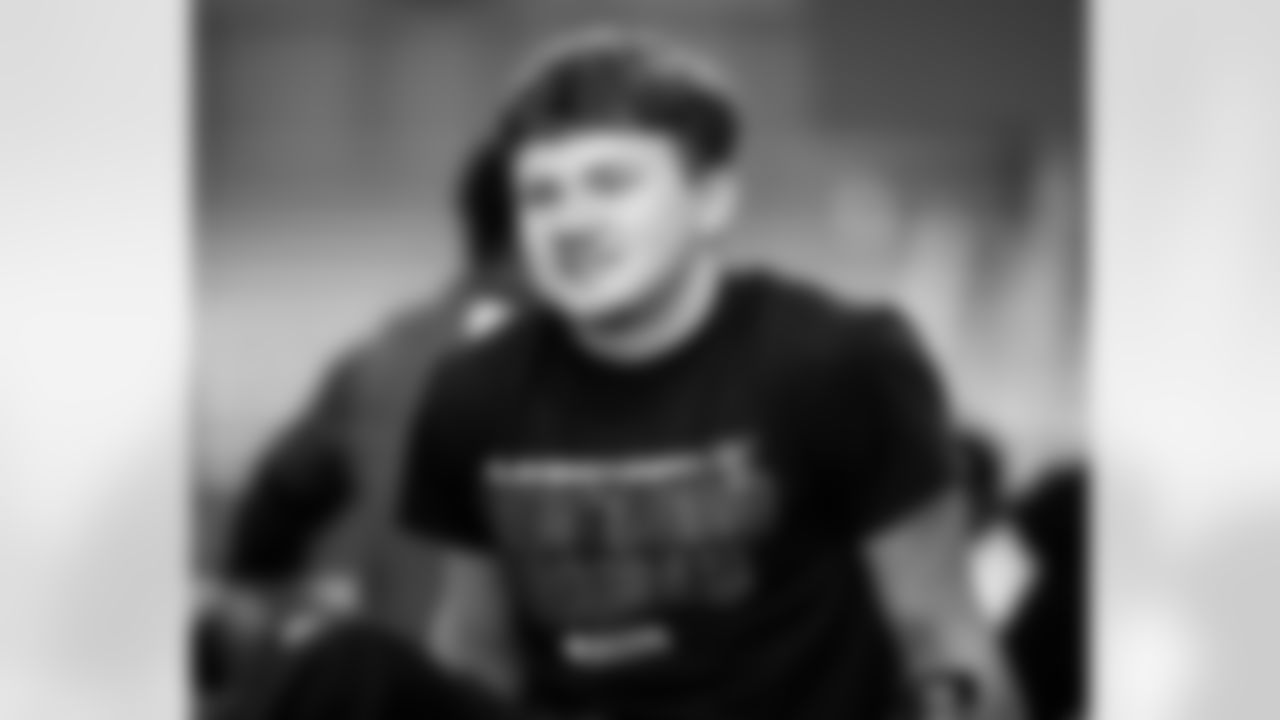 TAMPA, FL - December 16, 2025 - The final session of the Player-Student Mentoring Program at AdventHealth Training Center. Photo By Kyle Zedaker/Tampa Bay Buccaneers