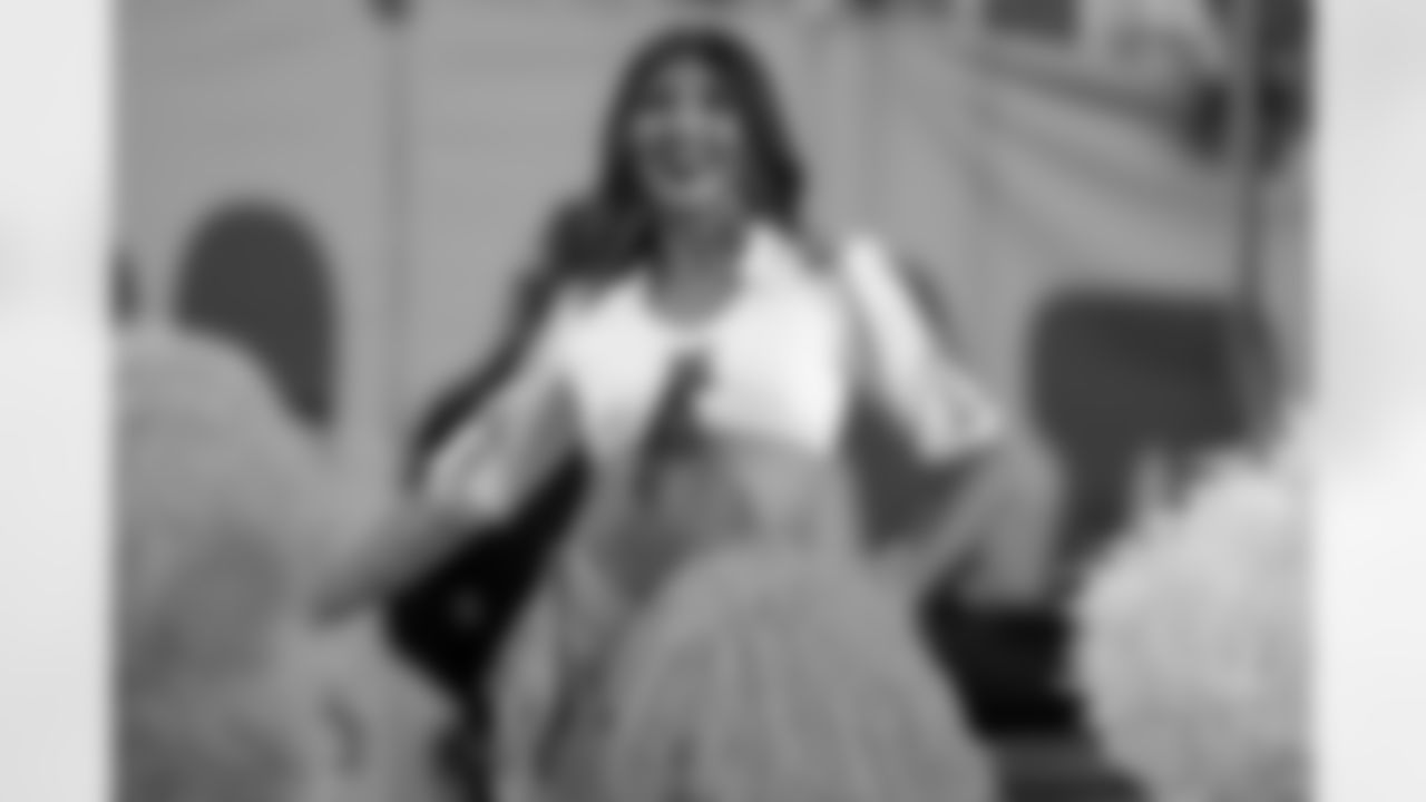 TAMPA, FL - December 11, 2025 - The Tampa Bay Buccaneers and Atlanta Falcons during a regular season game at Raymond James Stadium. The Bucs lost the game, 29-28. Photo By Mike Carlson/Tampa Bay Buccaneers