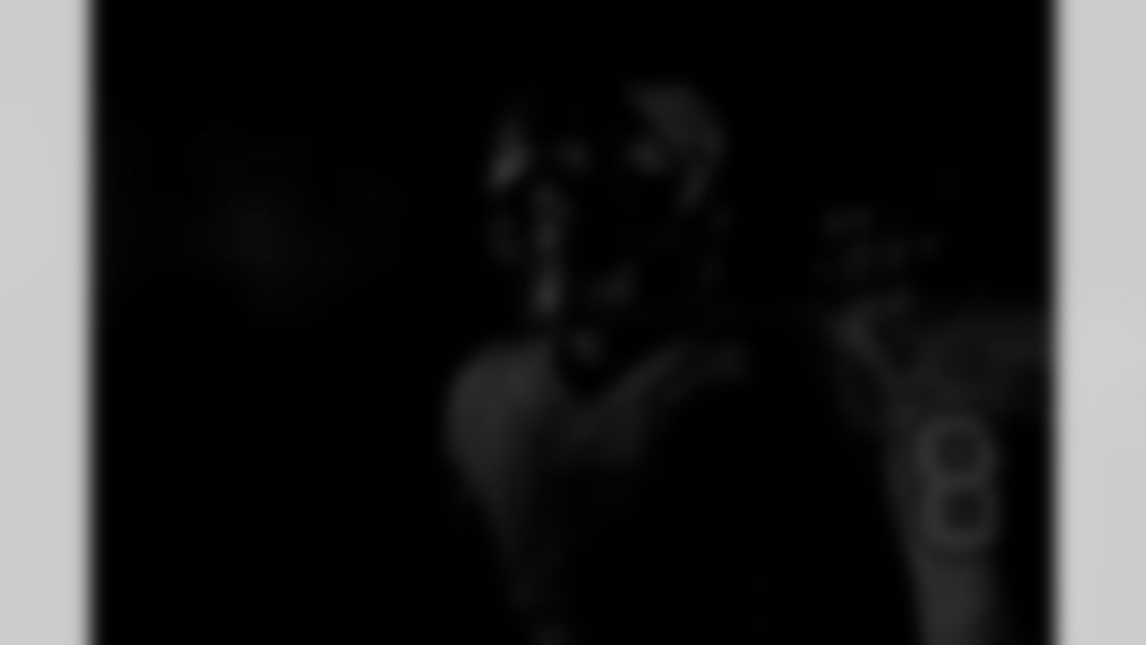 TAMPA, FL - December 07, 2025 - The Tampa Bay Buccaneers and New Orleans Saints during a regular season game at Raymond James Stadium. The Bucs lost the game, 24-20. Photo By Tori Richman/Tampa Bay Buccaneers