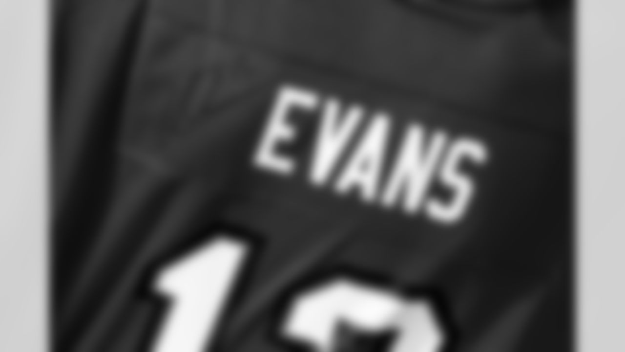 TAMPA, FL - December 05, 2025 - Mike and Ashli Evans host the Mike Evans Family Foundation 'Catch for Christmas' holiday event at AdventHealth Training Center. Photo By Kyle Zedaker/Tampa Bay Buccaneers