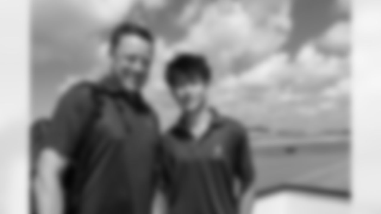 ATLANTA, GA - September 06, 2025 - Luxury Suite Excursion departs for the game between the Tampa Bay Buccaneers and Atlanta Falcons. The Bucs won the game, 23-20. Photo By Doug DeFelice/Tampa Bay Buccaneers