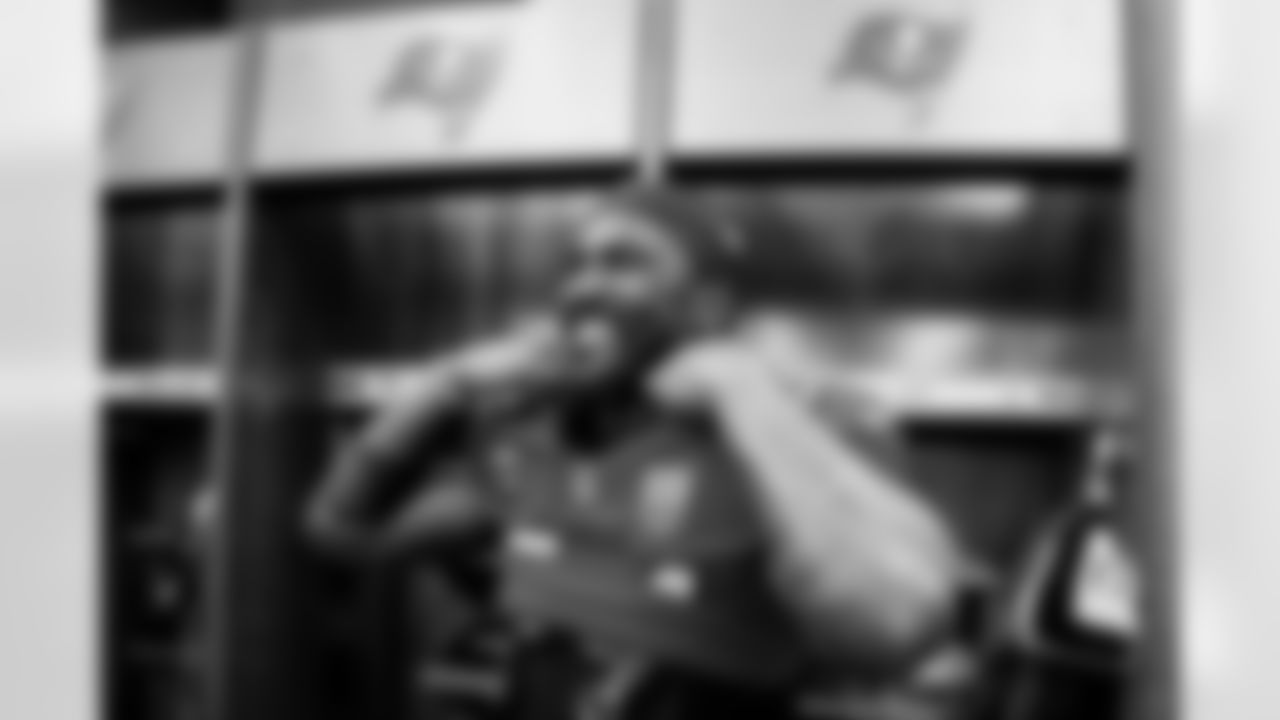 TAMPA, FL - January 03, 2026 - The Carolina Panthers and Tampa Bay Buccaneers play a regular season game at Raymond James Stadium. The Bucs won the game, 16-14. Photo By Kyle Zedaker/Tampa Bay Buccaneers