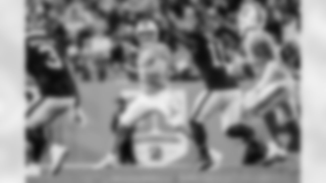 TAMPA, FL - December 11, 2025 - The Tampa Bay Buccaneers and Atlanta Falcons during a regular season game at Raymond James Stadium. The Bucs lost the game, 29-28. Photo By Mike Carlson/Tampa Bay Buccaneers