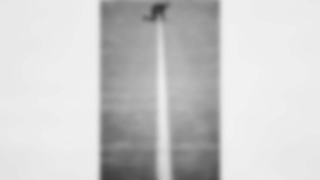 TAMPA, FL - December 07, 2025 - The Tampa Bay Buccaneers and New Orleans Saints play a regular season game at Raymond James Stadium. The Bucs lost the game, 24-20. Photo By Kyle Zedaker/Tampa Bay Buccaneers