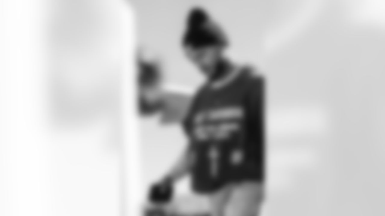 TAMPA, FL - November 15, 2025 - Safety Antoine Winfield Jr. #31 of the Tampa Bay Buccaneers departs before the Bucs' game against the Buffalo Bills. Photo By Tori Richman/Tampa Bay Buccaneers