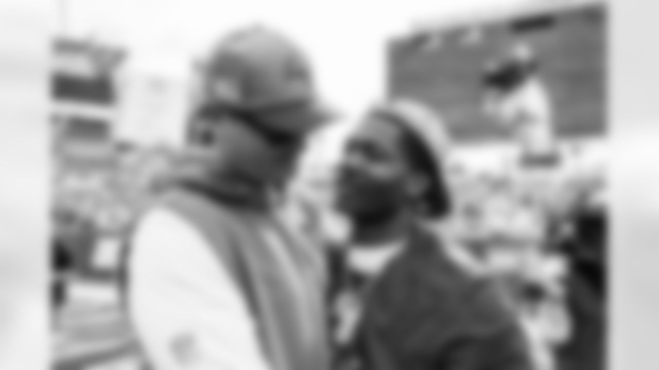 TAMPA, FL - November 09, 2025 - Offensive Coordinator Josh Grizzard and Running Back Bucky Irving #7 of the Tampa Bay Buccaneers before the game between the New England Patriots and Tampa Bay Buccaneers. The Bucs lost the game, 28-23. Photo By Tori Richman/Tampa Bay Buccaneers