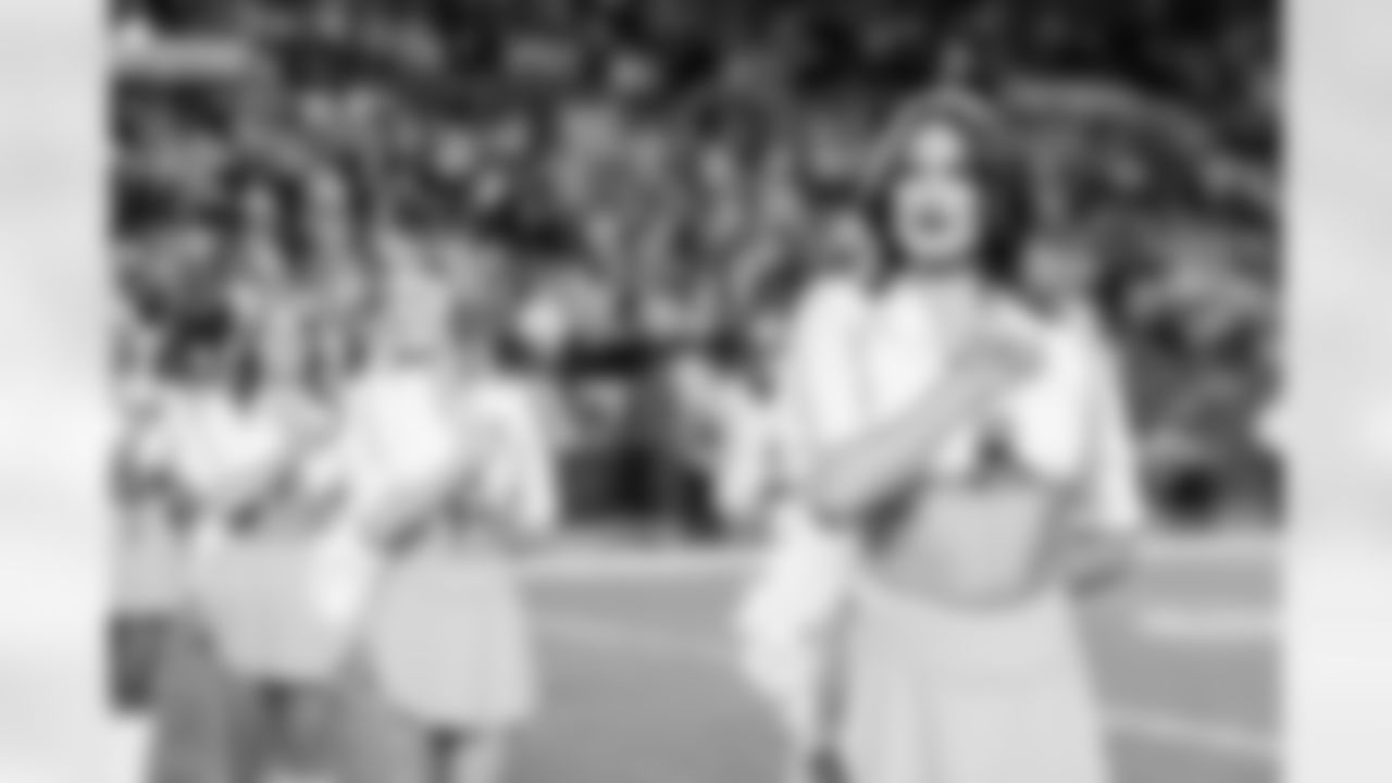 TAMPA, FL - December 11, 2025 - The Tampa Bay Buccaneers and Atlanta Falcons during a regular season game at Raymond James Stadium. The Bucs lost the game, 29-28. Photo By Tori Richman/Tampa Bay Buccaneers