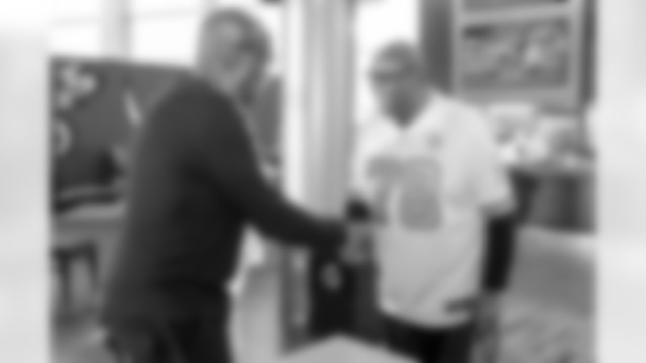 TAMPA, FL - December 11, 2025 - The 1976 Tampa Bay Buccaneers team reunion in the Hyundai Club at Raymond James Stadium. Photo By Mike Carlson/Tampa Bay Buccaneers