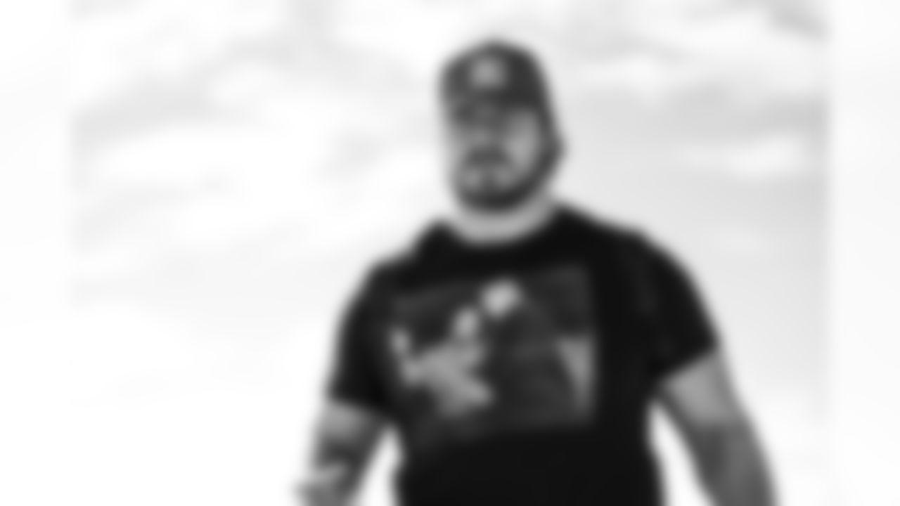 TAMPA, FL - November 22, 2025 - Guard Luke Goedeke #67 of the Tampa Bay Buccaneers departs before the game against the Los Angeles Rams. Photo By Tori Richman/Tampa Bay Buccaneers