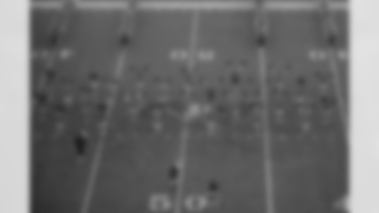 TAMPA, FL - December 07, 2025 - The Tampa Bay Buccaneers and New Orleans Saints during a regular season game at Raymond James Stadium. The Bucs lost the game, 24-20. Photo By Dave Pullis/Tampa Bay Buccaneers